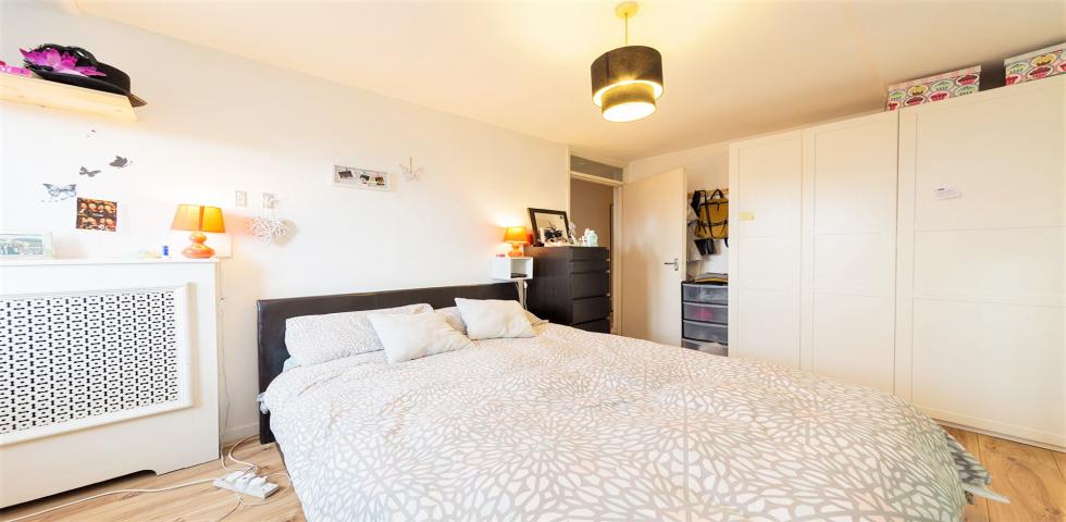 			HEATING and HOT WATER INCLUDED, 2 Bedroom, 1 bath, 1 reception Maisonette			 Tavistock Crescent, Ladbroke Grove/Notting Hill